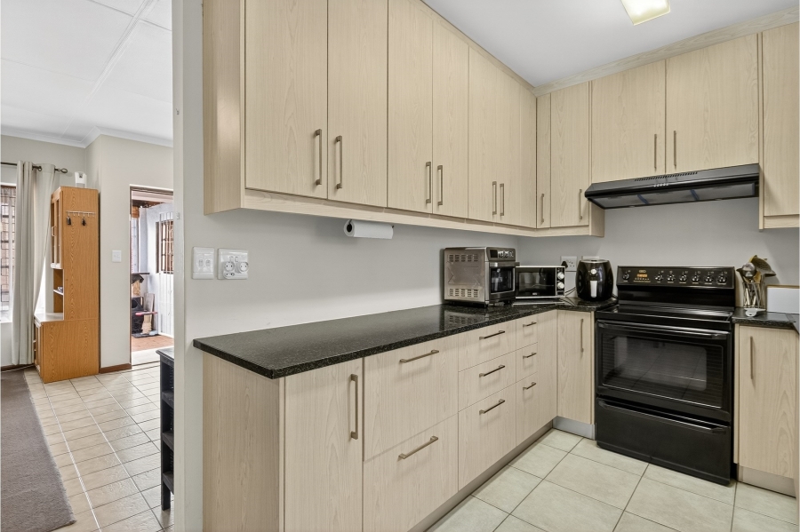 3 Bedroom Property for Sale in Strand South Western Cape